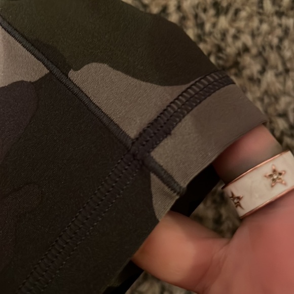 Aerie Camo Leggings - Picture 4 of 4